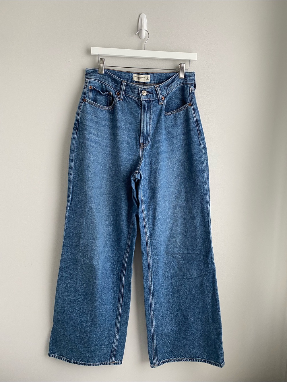 A&F Wide Leg High Rise